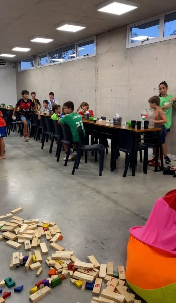 ovalo cumple 3